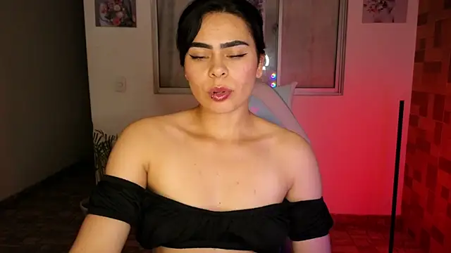 Snapshot of sexyladyy_ chatting on March 2025 10:58:01 PM sexyladyy online show from March 2025 10:58:01 PM