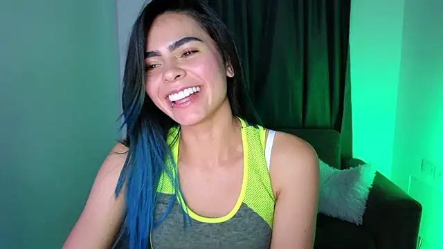 Snapshot of sexyladyy_ chatting on February 2026 11:03:02 PM sexyladyy online show from February 2026 11:03:02 PM