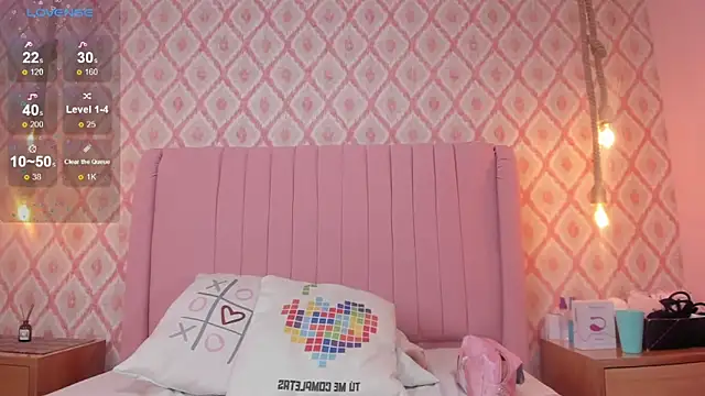 MAGIEVANS1 online show from January 2025 12:17:01 PM