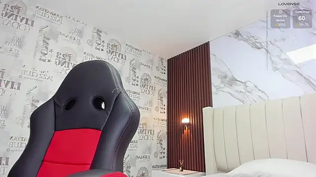 MAGIEVANS1 online show from February 2025 12:28:01 PM