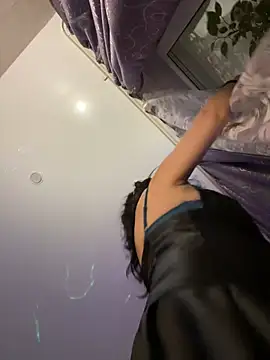 Snapshot of Lolaley2 chatting on January 2026 04:34:01 PM Lolaley2 online show from January 2026 04:34:01 PM