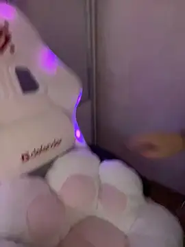 Snapshot of Lolaley2 chatting on February 2026 04:38:02 AM Lolaley2 online show from February 2026 04:38:02 AM