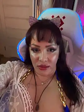 Snapshot of Lolaley2 chatting on February 2026 03:24:01 PM Lolaley2 online show from February 2026 03:24:01 PM