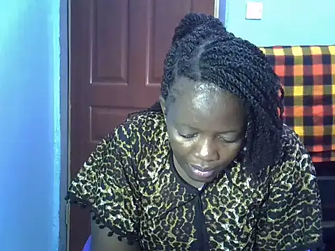 Ebonyceline online show from May 2026 08:05:01 PM