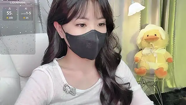 Snapshot of Mya_Lee chatting on January 2025 02:37:01 PM Mya Lee online show from January 2025 02:37:01 PM