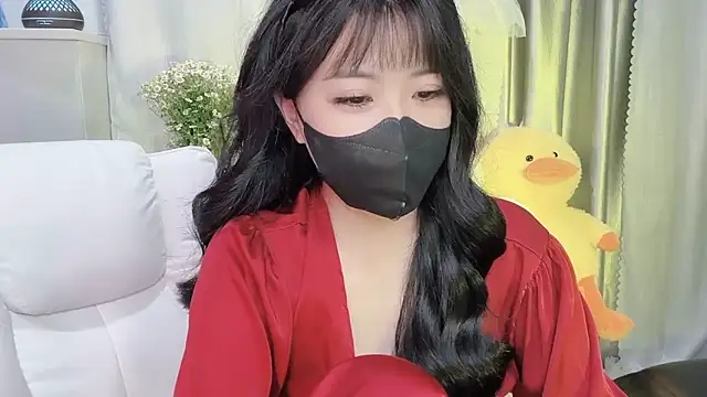 Snapshot of Mya_Lee chatting on February 2025 07:28:01 PM Mya Lee online show from February 2025 07:28:01 PM