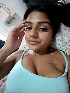 AnnRosse18 online show from January 2025 03:12:02 PM