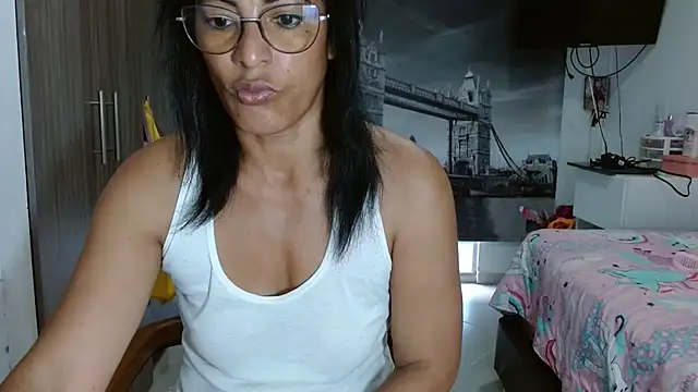 kateleyagrey online show from January 2025 11:45:01 AM