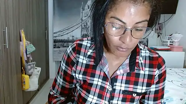 kateleyagrey online show from February 2025 02:07:01 AM