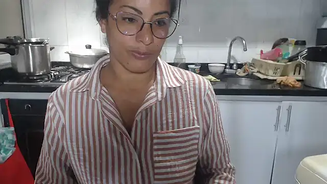 kateleyagrey online show from October 2025 10:32:02 PM