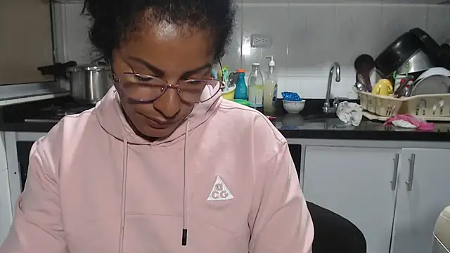 kateleyagrey online show from February 2026 08:09:01 PM