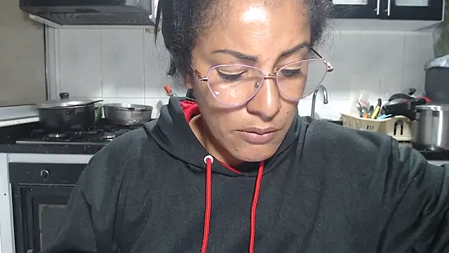 kateleyagrey online show from March 2026 12:28:02 AM