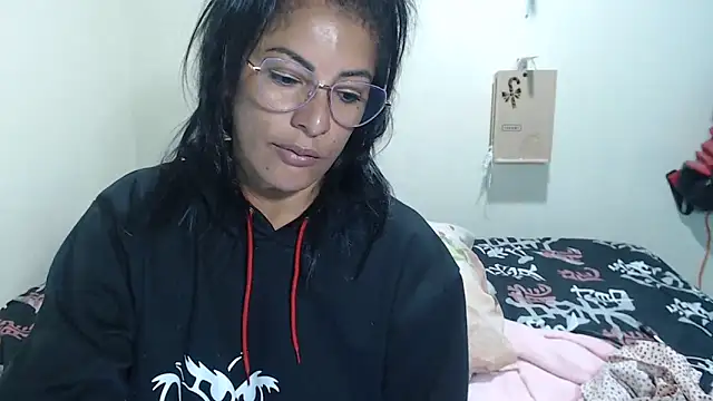 kateleyagrey online show from May 2026 10:32:01 AM