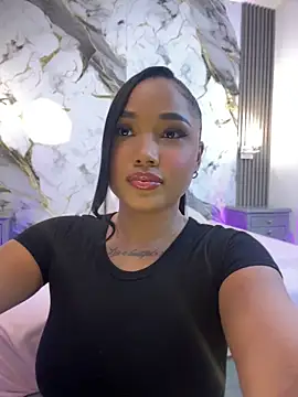 TianaaJackson online show from June 2026 09:46:02 PM