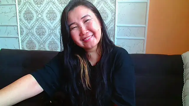 Snapshot of Bet_Lu chatting on December 2024 06:25:02 AM Bet Lu online show from December 2024 06:25:02 AM