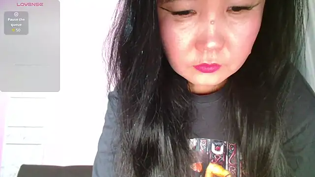 Snapshot of Bet_Lu chatting on October 2025 04:22:02 AM Bet Lu online show from October 2025 04:22:02 AM