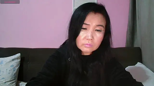 Snapshot of Bet_Lu chatting on October 2025 08:53:02 PM Bet Lu online show from October 2025 08:53:02 PM