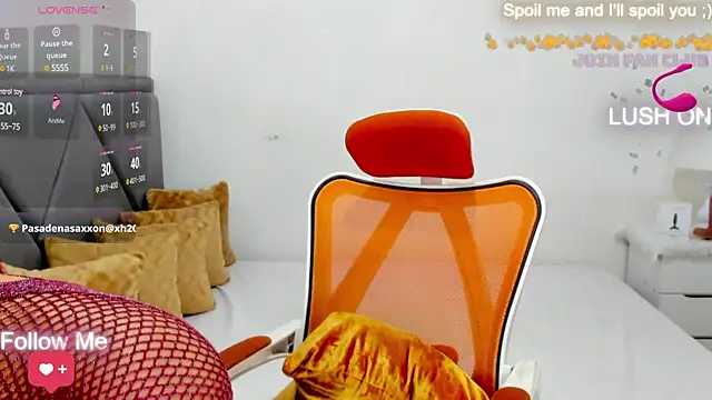 Snapshot of Miss_Cattleya69 chatting on March 2025 01:15:01 PM Miss Cattleya69 online show from March 2025 01:15:01 PM