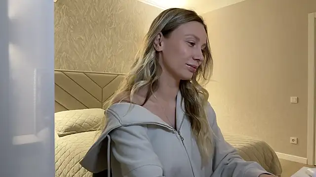 Alice Wonders online show from January 2025 07:40:01 PM