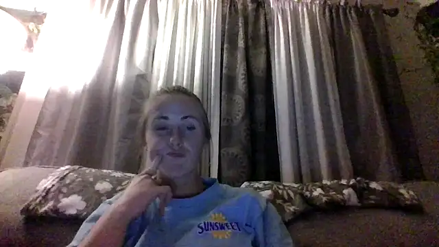 ClumsyLink online show from September 2025 09:32:02 AM