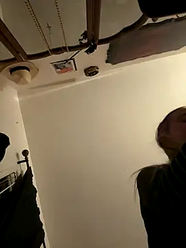 ClumsyLink online show from October 2025 04:02:01 AM