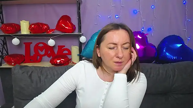 Abby Taylorr online show from February 2025 04:24:02 PM