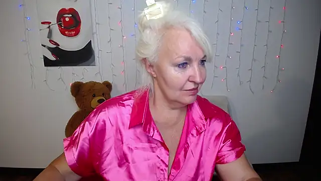 BlondyLeeBest online show from July 2026 06:33:01 PM