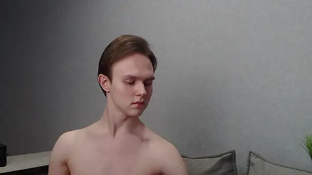 MartinMendez online show from February 2025 03:21:01 PM