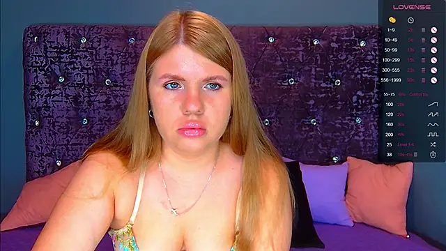 NoraBigAss online show from September 2025 01:06:02 AM