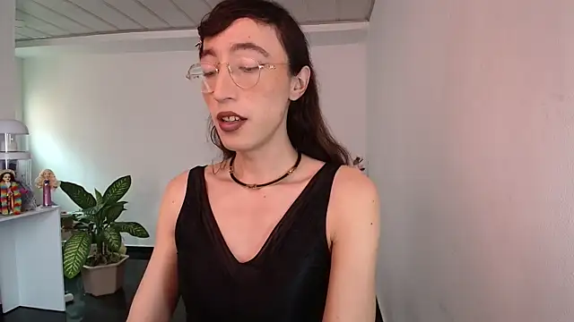 NicoleCortez online show from February 2025 06:34:02 PM