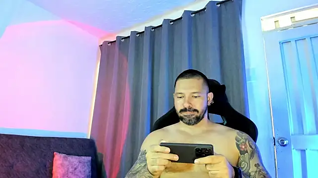 Pierre Vidal online show from July 2026 09:28:02 PM