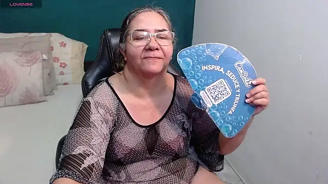 Snapshot of scaelettdubois chatting on May 2026 02:50:02 AM scaelettdubois online show from May 2026 02:50:02 AM