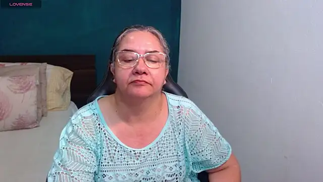 scaelettdubois online show from June 2026 01:47:02 AM