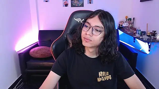 Snapshot of malik_harrison__ chatting on September 2025 03:03:02 PM malik harrison online show from September 2025 03:03:02 PM