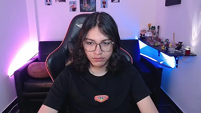 Snapshot of malik_harrison__ chatting on October 2025 02:52:02 PM malik harrison online show from October 2025 02:52:02 PM