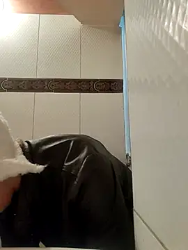 sexymarilyncolombia online show from February 2025 08:54:02 PM