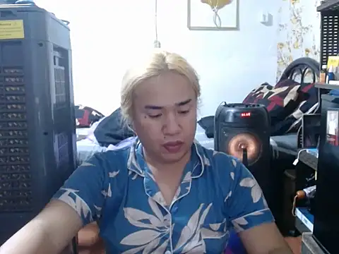 Snapshot of Bigdirtynipples chatting on October 2025 07:19:01 AM Bigdirtynipples online show from October 2025 07:19:01 AM