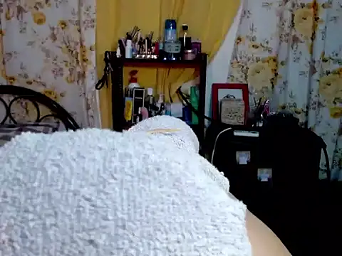 Snapshot of Bigdirtynipples chatting on October 2025 03:25:01 PM Bigdirtynipples online show from October 2025 03:25:01 PM