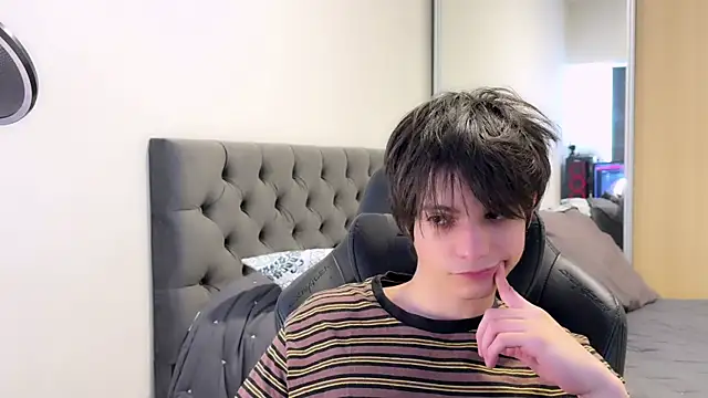 SasukeUhchiaa online show from January 2025 09:31:01 PM