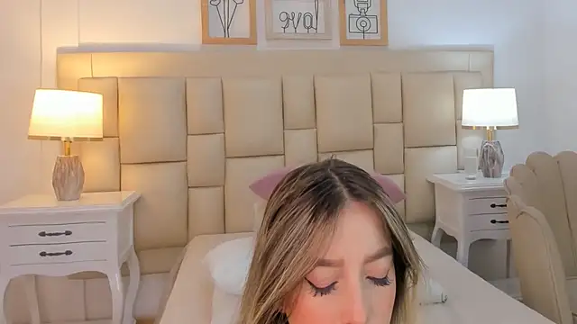 Meredit Lane online show from December 2024 03:02:02 AM