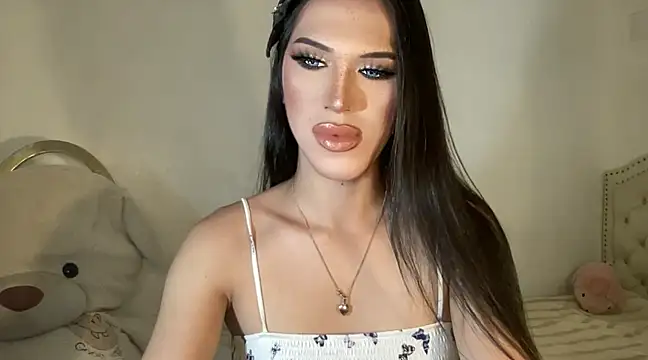 Ts glamxxxx online show from February 2025 02:50:02 AM