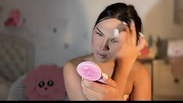 Ts glamxxxx online show from September 2025 02:00:02 AM