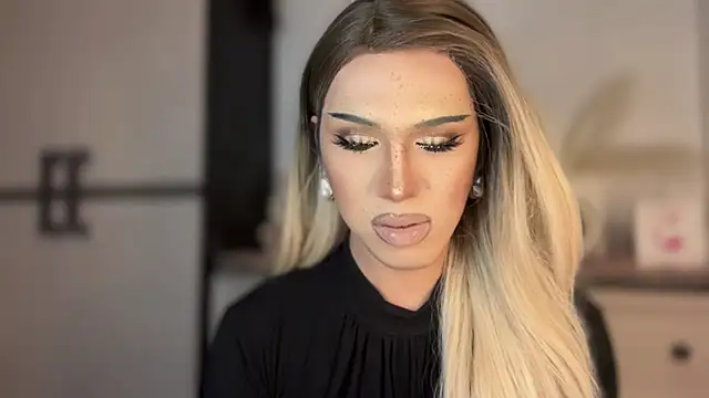 Snapshot of Ts_glamxxxx chatting on February 2026 03:03:02 AM Ts glamxxxx online show from February 2026 03:03:02 AM