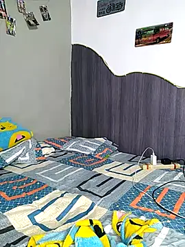 Snapshot of Little_Naughty_Nicole chatting on April 2026 05:56:02 AM Little Naughty Nicole online show from April 2026 05:56:02 AM