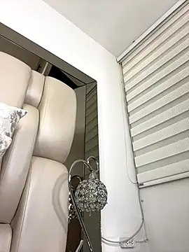 ALISSON FOXXX1 online show from November 2025 11:04:02 PM