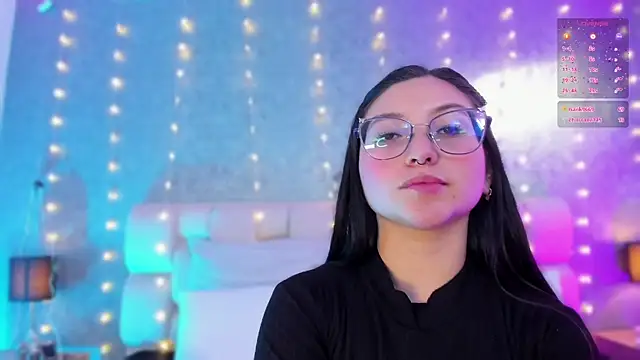 lucy neil online show from January 2025 10:05:01 PM