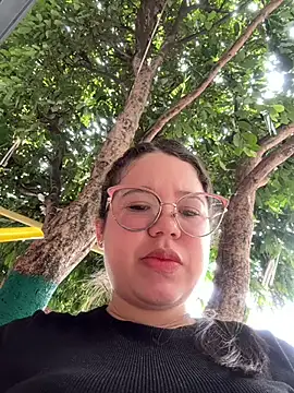 Snapshot of Lucyklein2022 chatting on January 2025 03:44:02 PM Lucyklein2022 online show from January 2025 03:44:02 PM