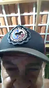 Snapshot of Peludo173317 chatting on December 2024 01:37:02 AM Peludo173317 online show from December 2024 01:37:02 AM