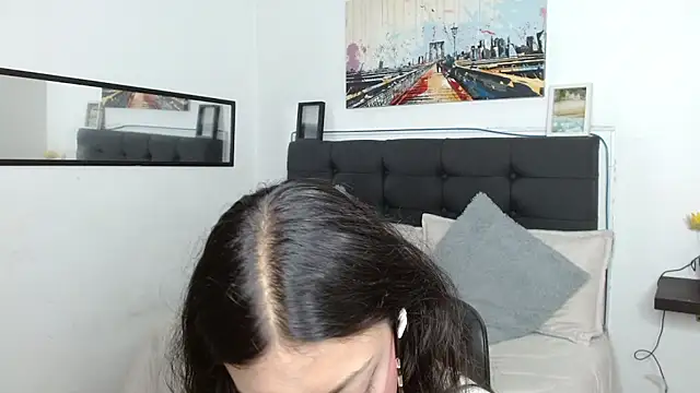 vaness weet online show from November 2025 07:30:02 PM