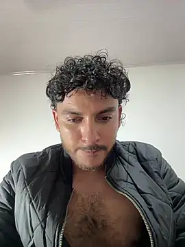 tuyo1995 online show from December 2024 04:56:01 AM